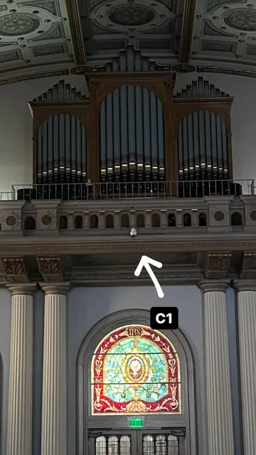 Catedral basílica de San José - Live Cameras